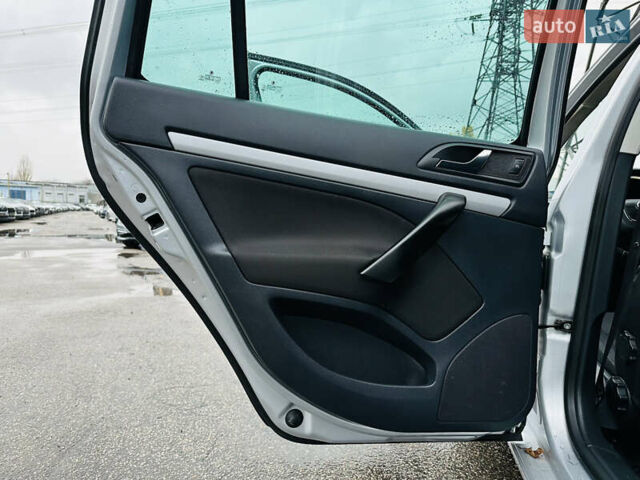 Сірий Шкода Октавія, об'ємом двигуна 1.39 л та пробігом 201 тис. км за 8200 $, фото 17 на Automoto.ua