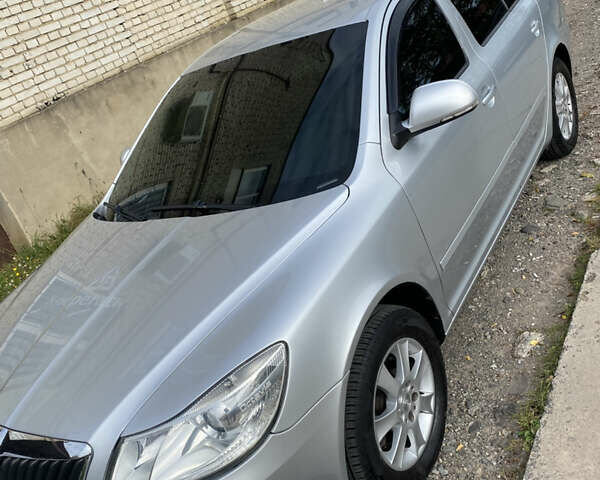 Серый Шкода Октавия, объемом двигателя 1.6 л и пробегом 251 тыс. км за 7000 $, фото 1 на Automoto.ua