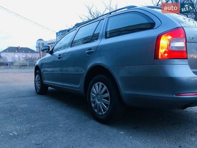 Сірий Шкода Октавія, об'ємом двигуна 1.6 л та пробігом 315 тис. км за 8000 $, фото 6 на Automoto.ua