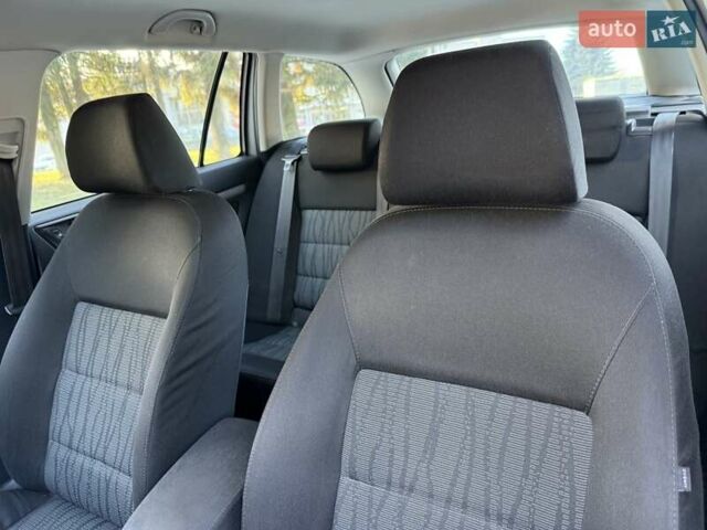 Сірий Шкода Октавія, об'ємом двигуна 1.6 л та пробігом 299 тис. км за 6450 $, фото 48 на Automoto.ua