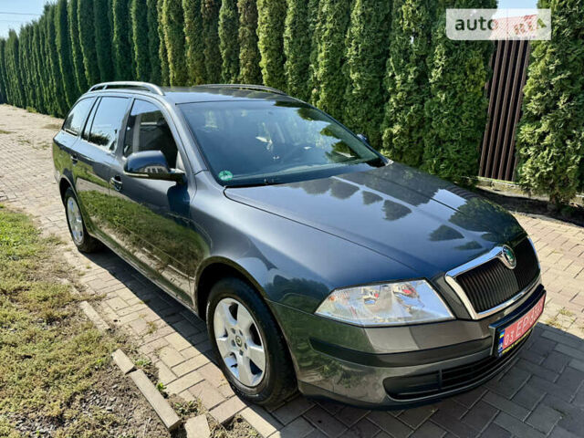 Серый Шкода Октавия, объемом двигателя 1.6 л и пробегом 211 тыс. км за 7999 $, фото 42 на Automoto.ua