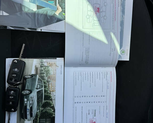 Серый Шкода Октавия, объемом двигателя 1.8 л и пробегом 173 тыс. км за 9350 $, фото 64 на Automoto.ua