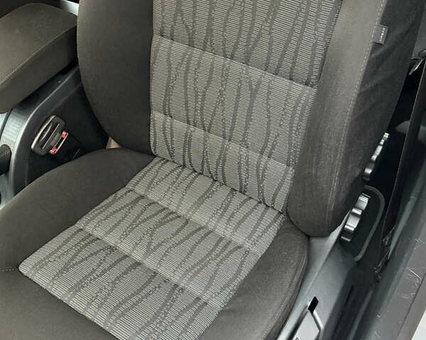 Серый Шкода Октавия, объемом двигателя 1.6 л и пробегом 205 тыс. км за 9600 $, фото 24 на Automoto.ua