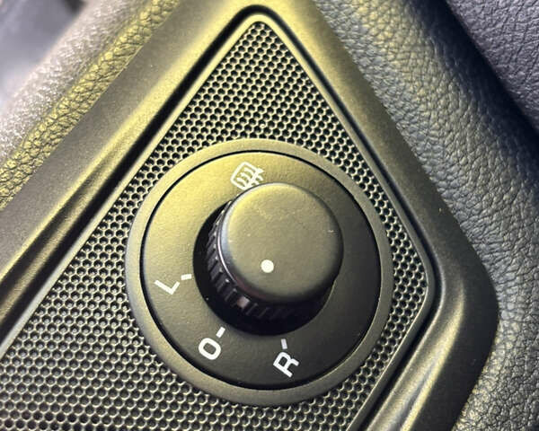 Сірий Шкода Октавія, об'ємом двигуна 1.6 л та пробігом 286 тис. км за 8200 $, фото 18 на Automoto.ua