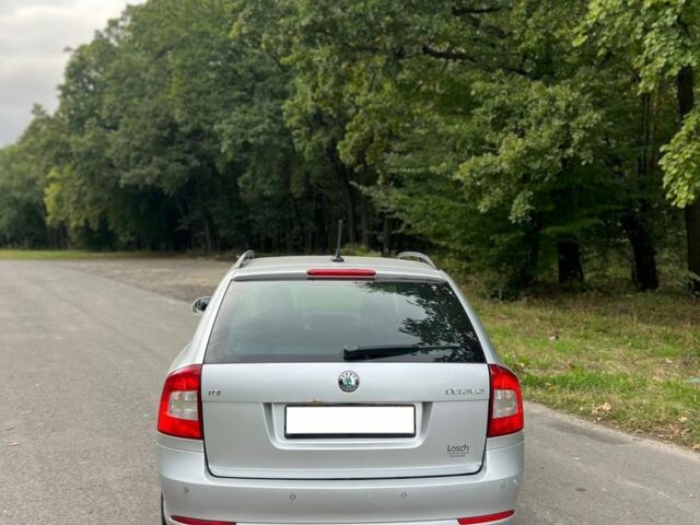 Шкода Октавия 2012 в Луцке на Automoto.ua Серый Шкода Октавия, объемом двигателя 2 л и пробегом 314 тыс. км за 9400 $, фото 5 на Automoto.ua