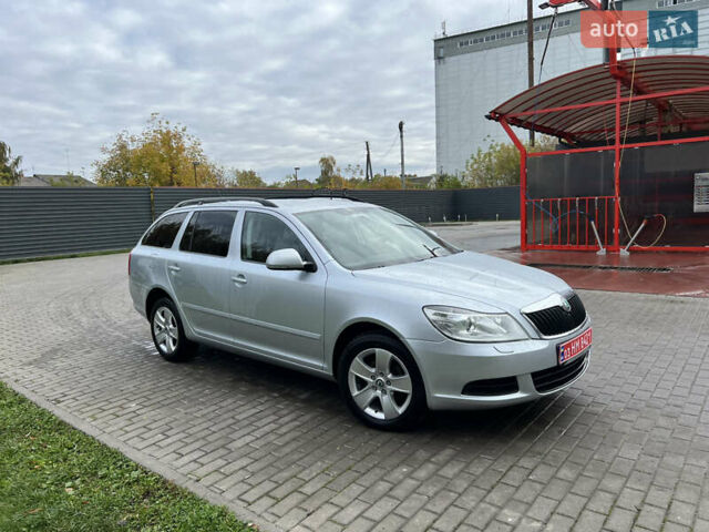 Серый Шкода Октавия, объемом двигателя 1.6 л и пробегом 204 тыс. км за 8500 $, фото 4 на Automoto.ua