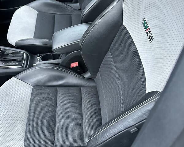 Серый Шкода Октавия, объемом двигателя 1.97 л и пробегом 282 тыс. км за 11700 $, фото 64 на Automoto.ua