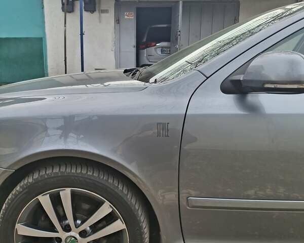 Сірий Шкода Октавія, об'ємом двигуна 1.6 л та пробігом 190 тис. км за 8950 $, фото 6 на Automoto.ua