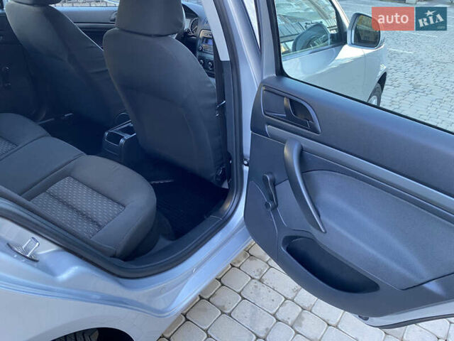 Серый Шкода Октавия, объемом двигателя 1.6 л и пробегом 225 тыс. км за 7999 $, фото 59 на Automoto.ua