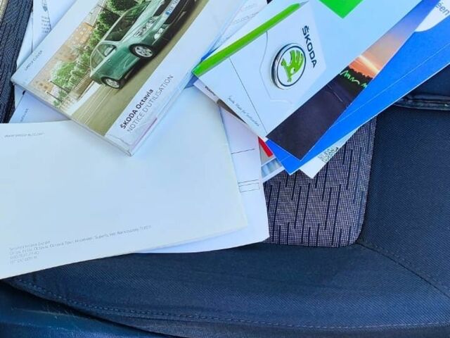 Серый Шкода Октавия, объемом двигателя 1.8 л и пробегом 226 тыс. км за 8000 $, фото 5 на Automoto.ua