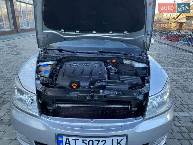 Серый Шкода Октавия, объемом двигателя 1.6 л и пробегом 225 тыс. км за 7999 $, фото 89 на Automoto.ua