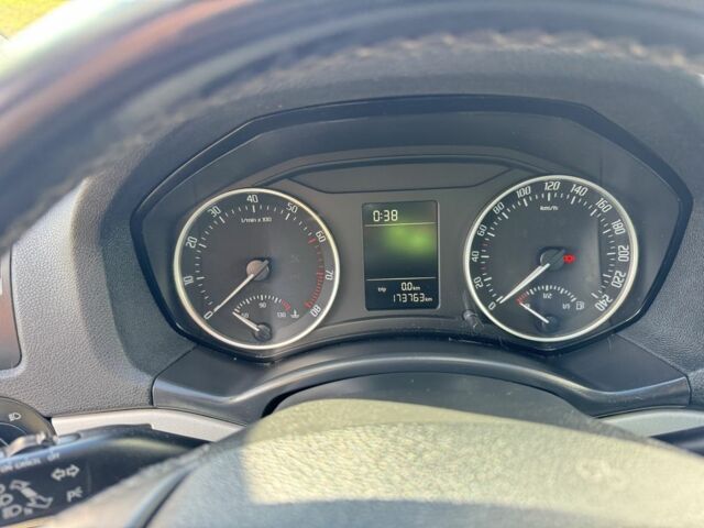 Серый Шкода Октавия, объемом двигателя 1.8 л и пробегом 173 тыс. км за 9350 $, фото 17 на Automoto.ua