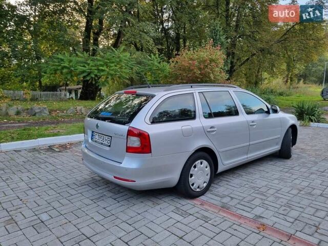 Шкода Октавия 2012 в Дрогобыче на Automoto.ua Серый Шкода Октавия, объемом двигателя 1.39 л и пробегом 330 тыс. км за 6750 $, фото 6 на Automoto.ua