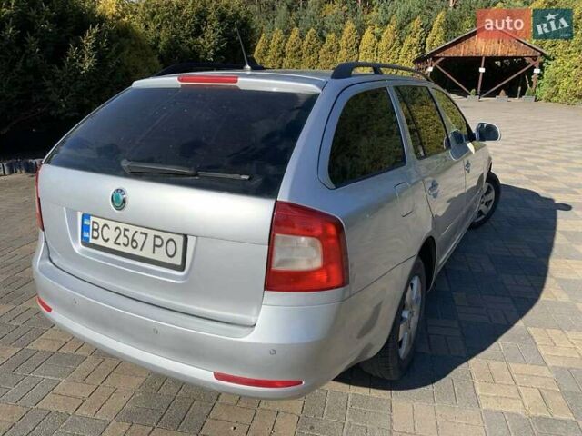 Серый Шкода Октавия, объемом двигателя 1.6 л и пробегом 280 тыс. км за 8200 $, фото 3 на Automoto.ua