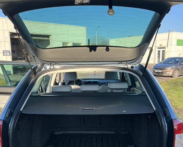 Серый Шкода Октавия, объемом двигателя 1.99 л и пробегом 239 тыс. км за 10777 $, фото 40 на Automoto.ua