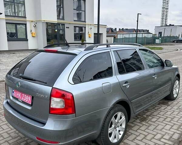 Серый Шкода Октавия, объемом двигателя 1.4 л и пробегом 201 тыс. км за 8000 $, фото 10 на Automoto.ua