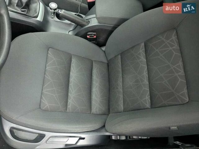 Серый Шкода Октавия, объемом двигателя 0 л и пробегом 245 тыс. км за 7400 $, фото 19 на Automoto.ua