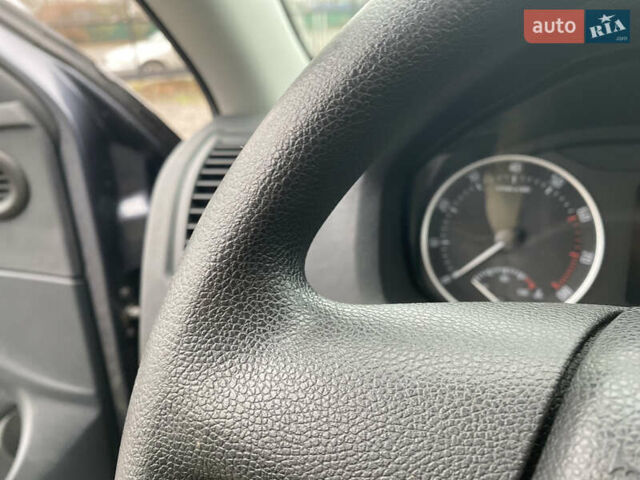 Сірий Шкода Октавія, об'ємом двигуна 1.6 л та пробігом 182 тис. км за 7900 $, фото 16 на Automoto.ua