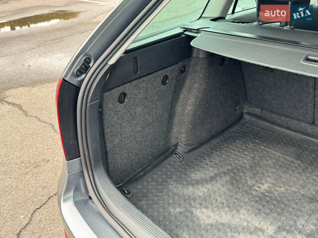 Серый Шкода Октавия, объемом двигателя 1.6 л и пробегом 213 тыс. км за 8750 $, фото 32 на Automoto.ua