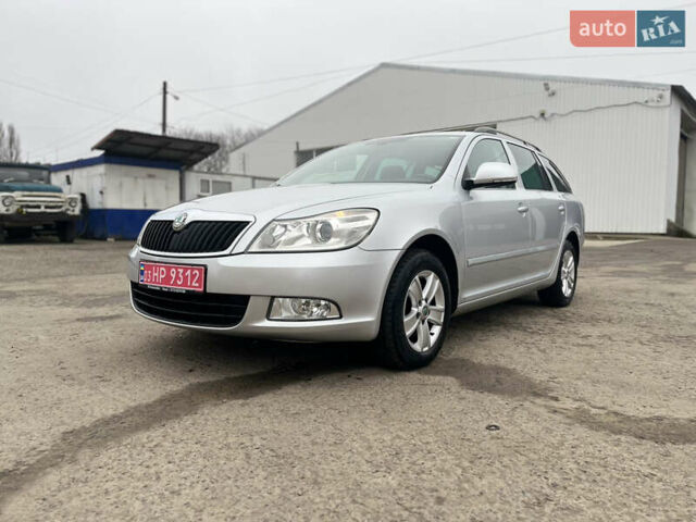 Серый Шкода Октавия, объемом двигателя 1.6 л и пробегом 214 тыс. км за 9300 $, фото 35 на Automoto.ua
