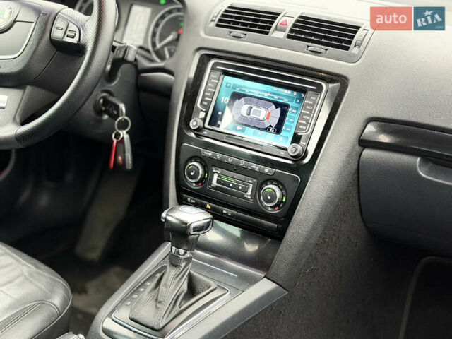 Сірий Шкода Октавія, об'ємом двигуна 1.97 л та пробігом 260 тис. км за 11000 $, фото 20 на Automoto.ua