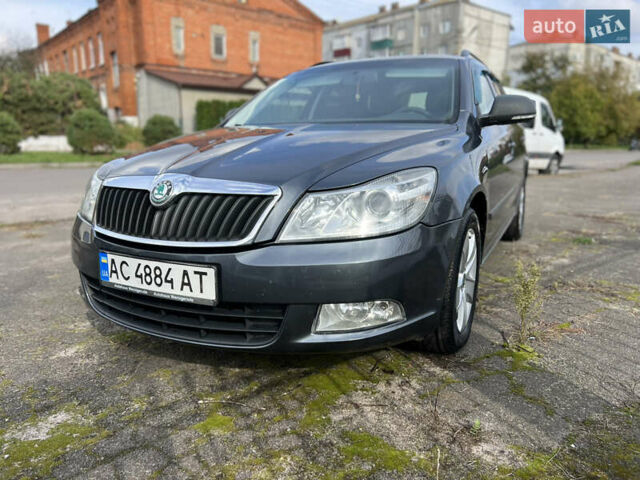 Шкода Октавия 2012 в Владимир-Волынский на Automoto.ua Серый Шкода Октавия, объемом двигателя 1.97 л и пробегом 161 тыс. км за 8900 $, фото 2 на Automoto.ua