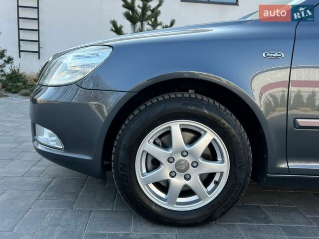 Серый Шкода Октавия, объемом двигателя 2 л и пробегом 127 тыс. км за 13850 $, фото 47 на Automoto.ua