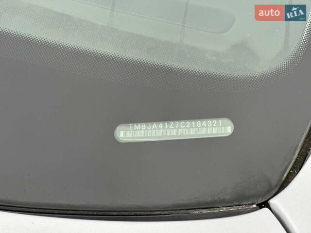 Серый Шкода Октавия, объемом двигателя 1.6 л и пробегом 215 тыс. км за 7999 $, фото 7 на Automoto.ua