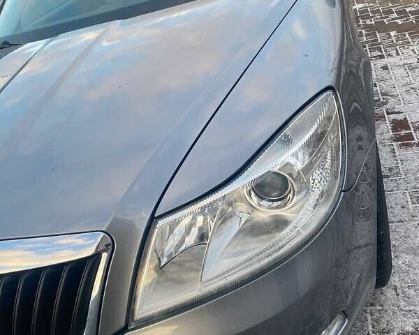 Серый Шкода Октавия, объемом двигателя 1.97 л и пробегом 200 тыс. км за 9500 $, фото 37 на Automoto.ua