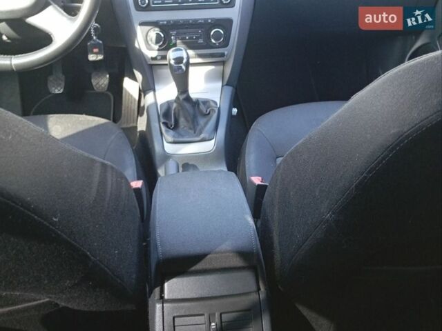 Серый Шкода Октавия, объемом двигателя 1.8 л и пробегом 160 тыс. км за 8500 $, фото 11 на Automoto.ua