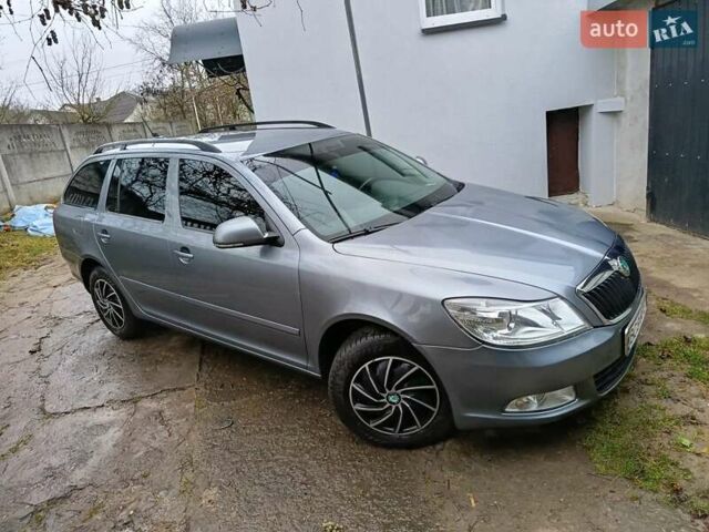 Серый Шкода Октавия, объемом двигателя 1.6 л и пробегом 312 тыс. км за 7600 $, фото 2 на Automoto.ua