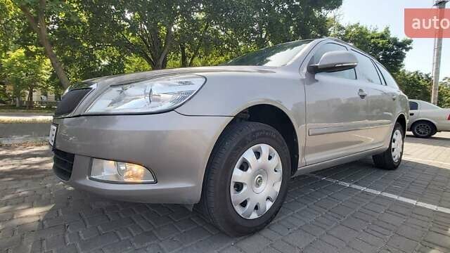 Серый Шкода Октавия, объемом двигателя 1.6 л и пробегом 270 тыс. км за 9100 $, фото 40 на Automoto.ua