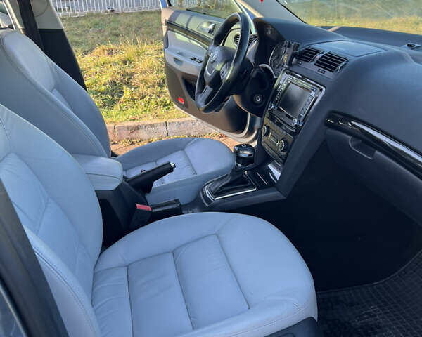 Серый Шкода Октавия, объемом двигателя 1.99 л и пробегом 239 тыс. км за 10777 $, фото 44 на Automoto.ua