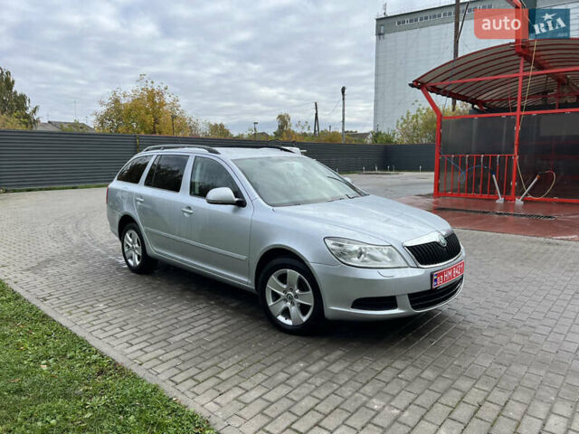 Серый Шкода Октавия, объемом двигателя 1.6 л и пробегом 204 тыс. км за 8500 $, фото 5 на Automoto.ua