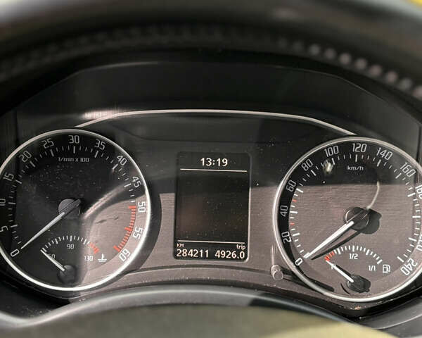 Сірий Шкода Октавія, об'ємом двигуна 1.6 л та пробігом 286 тис. км за 8200 $, фото 16 на Automoto.ua