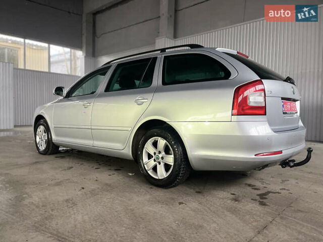 Серый Шкода Октавия, объемом двигателя 1.6 л и пробегом 214 тыс. км за 9300 $, фото 17 на Automoto.ua