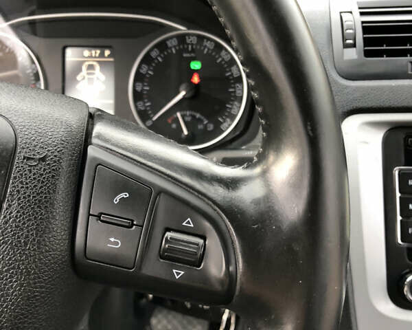 Сірий Шкода Октавія, об'ємом двигуна 2.01 л та пробігом 260 тис. км за 10300 $, фото 34 на Automoto.ua