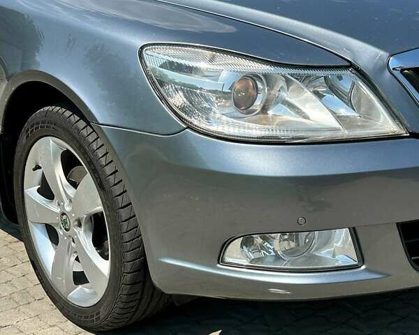 Серый Шкода Октавия, объемом двигателя 1.6 л и пробегом 262 тыс. км за 8200 $, фото 10 на Automoto.ua