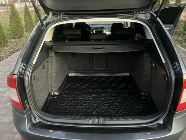 Серый Шкода Октавия, объемом двигателя 1.6 л и пробегом 269 тыс. км за 6900 $, фото 16 на Automoto.ua