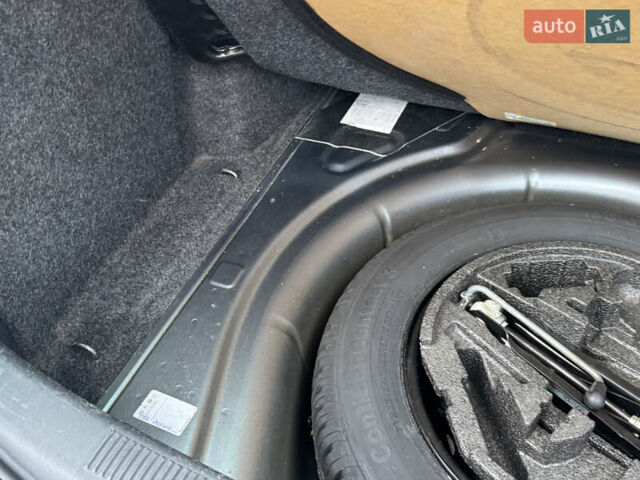 Серый Шкода Октавия, объемом двигателя 1.6 л и пробегом 213 тыс. км за 8750 $, фото 35 на Automoto.ua