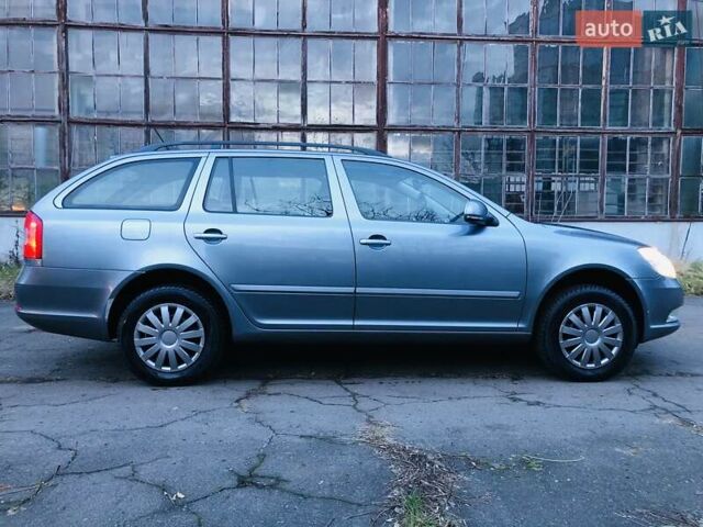 Сірий Шкода Октавія, об'ємом двигуна 1.6 л та пробігом 315 тис. км за 8000 $, фото 15 на Automoto.ua