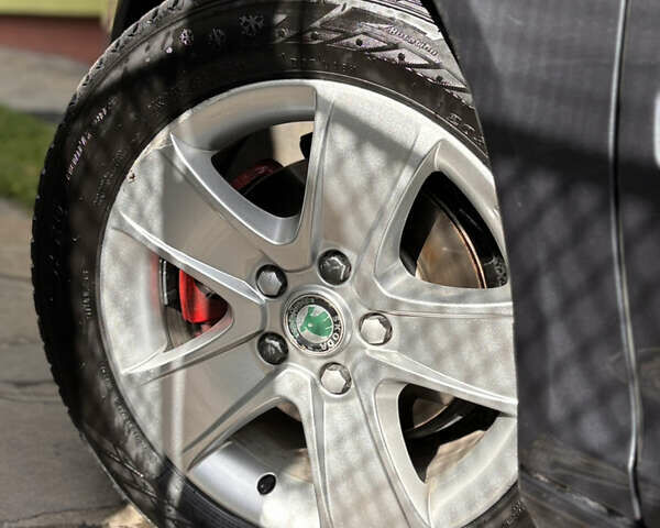 Сірий Шкода Октавія, об'ємом двигуна 1.6 л та пробігом 286 тис. км за 8200 $, фото 22 на Automoto.ua