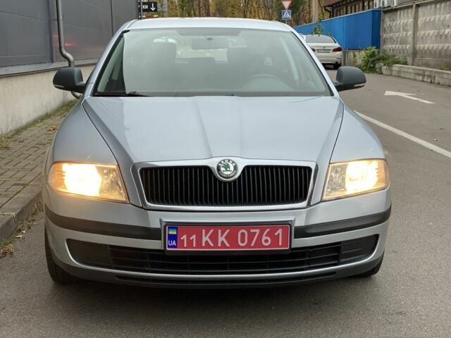 Шкода Октавия 2012 в Киеве на Automoto.ua Серый Шкода Октавия, объемом двигателя 1.6 л и пробегом 184 тыс. км за 6999 $, фото 8 на Automoto.ua