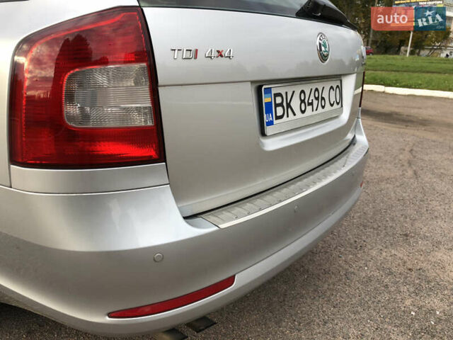 Сірий Шкода Октавія, об'ємом двигуна 2.01 л та пробігом 260 тис. км за 10300 $, фото 9 на Automoto.ua