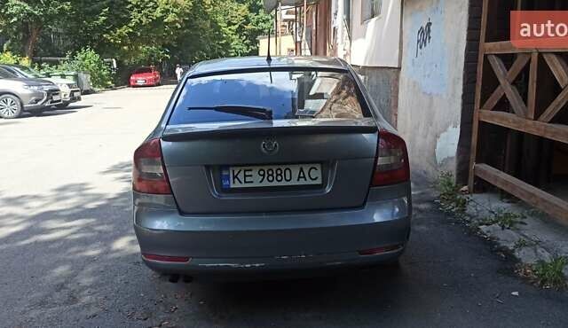 Серый Шкода Октавия, объемом двигателя 1.8 л и пробегом 232 тыс. км за 8200 $, фото 2 на Automoto.ua