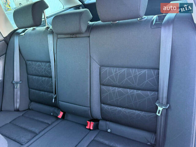 Серый Шкода Октавия, объемом двигателя 0 л и пробегом 147 тыс. км за 8499 $, фото 64 на Automoto.ua