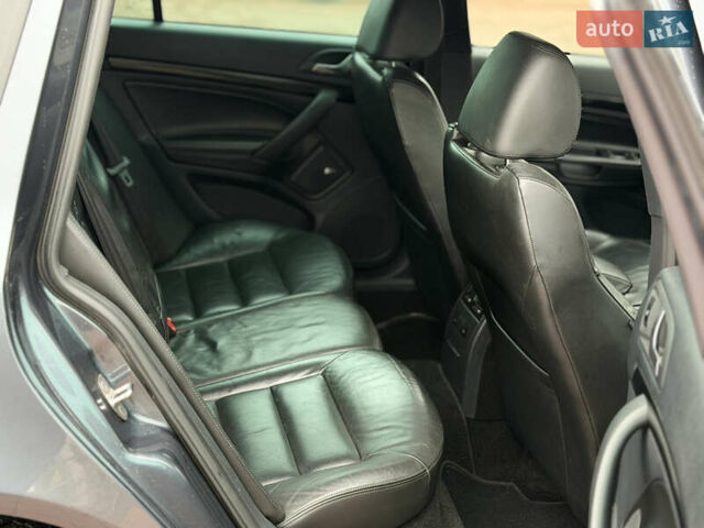 Сірий Шкода Октавія, об'ємом двигуна 1.97 л та пробігом 260 тис. км за 11000 $, фото 18 на Automoto.ua