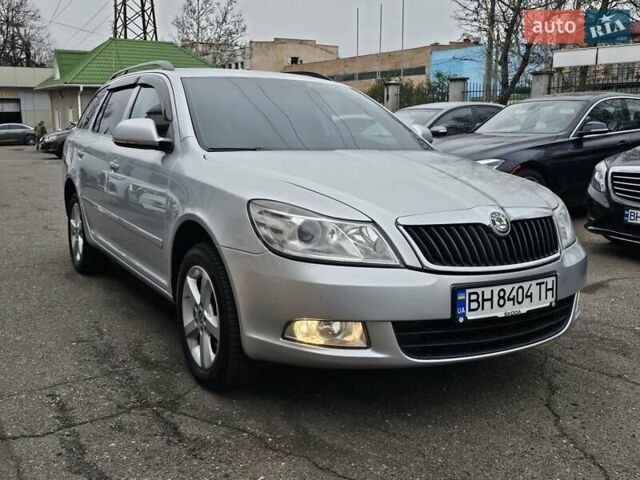 Серый Шкода Октавия, объемом двигателя 1.97 л и пробегом 274 тыс. км за 8800 $, фото 4 на Automoto.ua