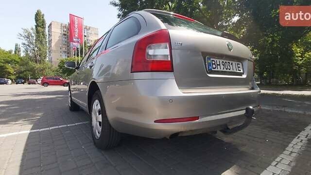 Серый Шкода Октавия, объемом двигателя 1.6 л и пробегом 270 тыс. км за 9100 $, фото 45 на Automoto.ua