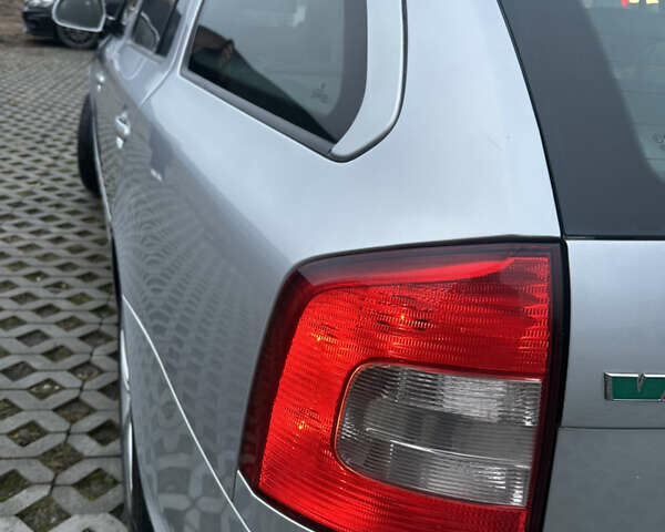 Серый Шкода Октавия, объемом двигателя 1.97 л и пробегом 282 тыс. км за 11700 $, фото 56 на Automoto.ua